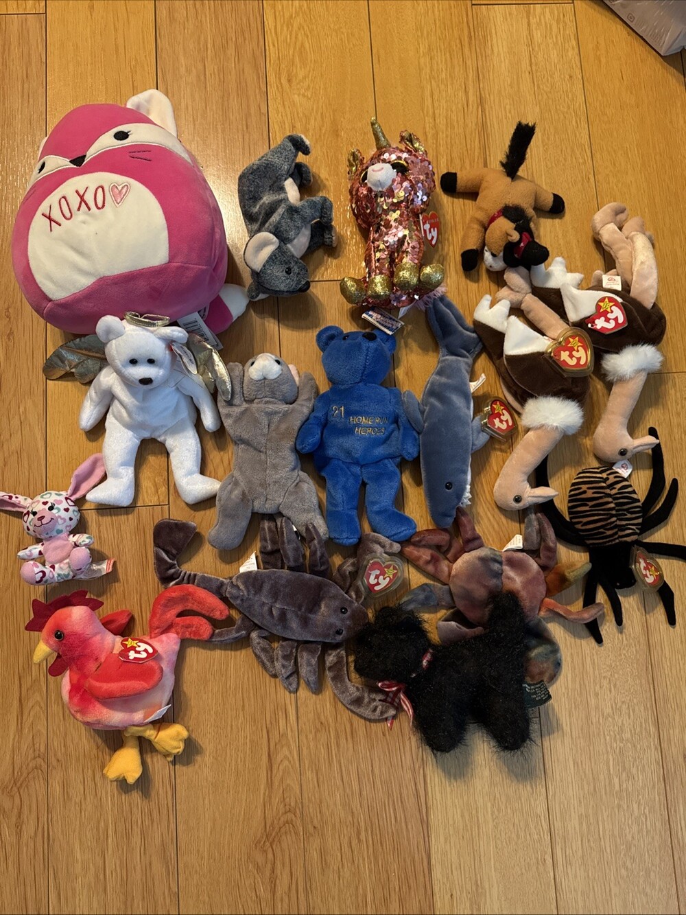 Lot of 9 Beanie Babies And Other Plushies